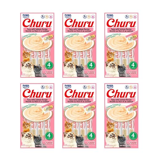 Petisco Churu para gatos – sachê cremoso sabor frango, ideal como agrado diário ou complemento alimentar.